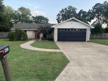 402 RILEY Street, Hot Springs, AR 71901