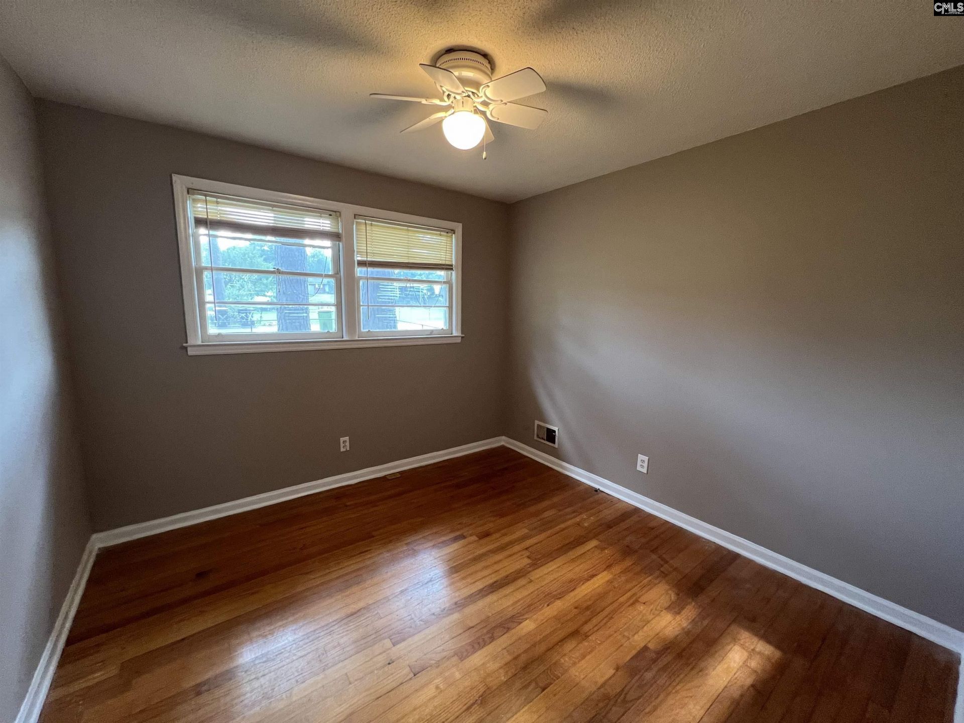 1822 Springfield Avenue  Photo 4