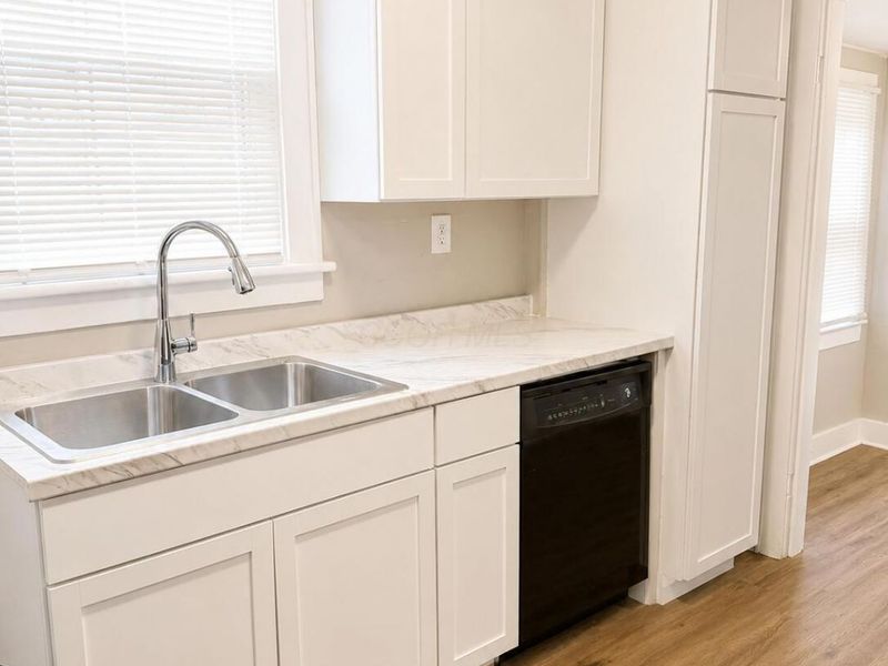 342 S Terrace Avenue, Columbus, OH 43204 Photo 9