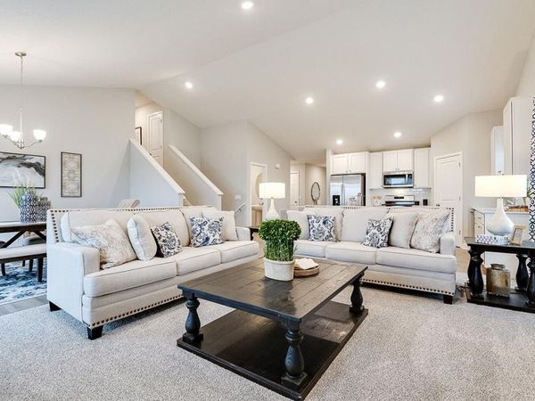 17468 Dulles Lane , Lakeville, MN 55044