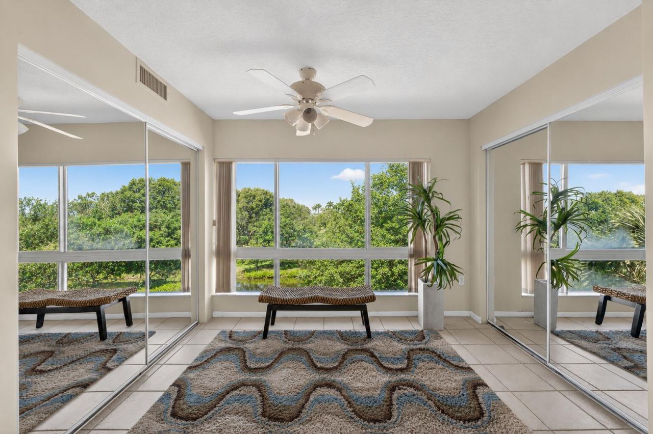 5906 Crystal Shores Drive, Unit 404, Boynton Beach, FL 33437 Photo