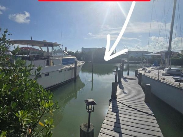 100 Avenue I , Marathon, FL 33050