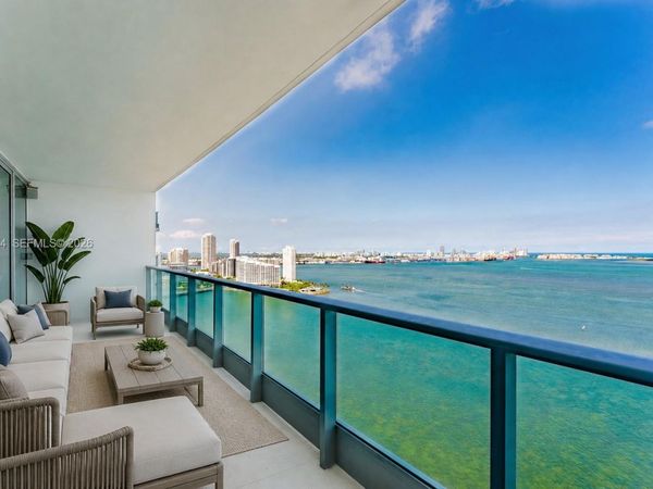1331 Brickell Bay Dr, Unit 2805, Miami, FL 33131