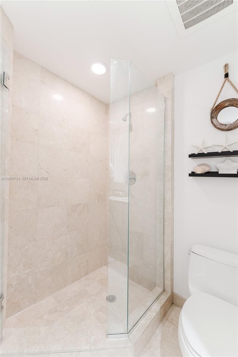 1331 Brickell Bay Dr, Unit 2805, Miami, FL 33131 Photo