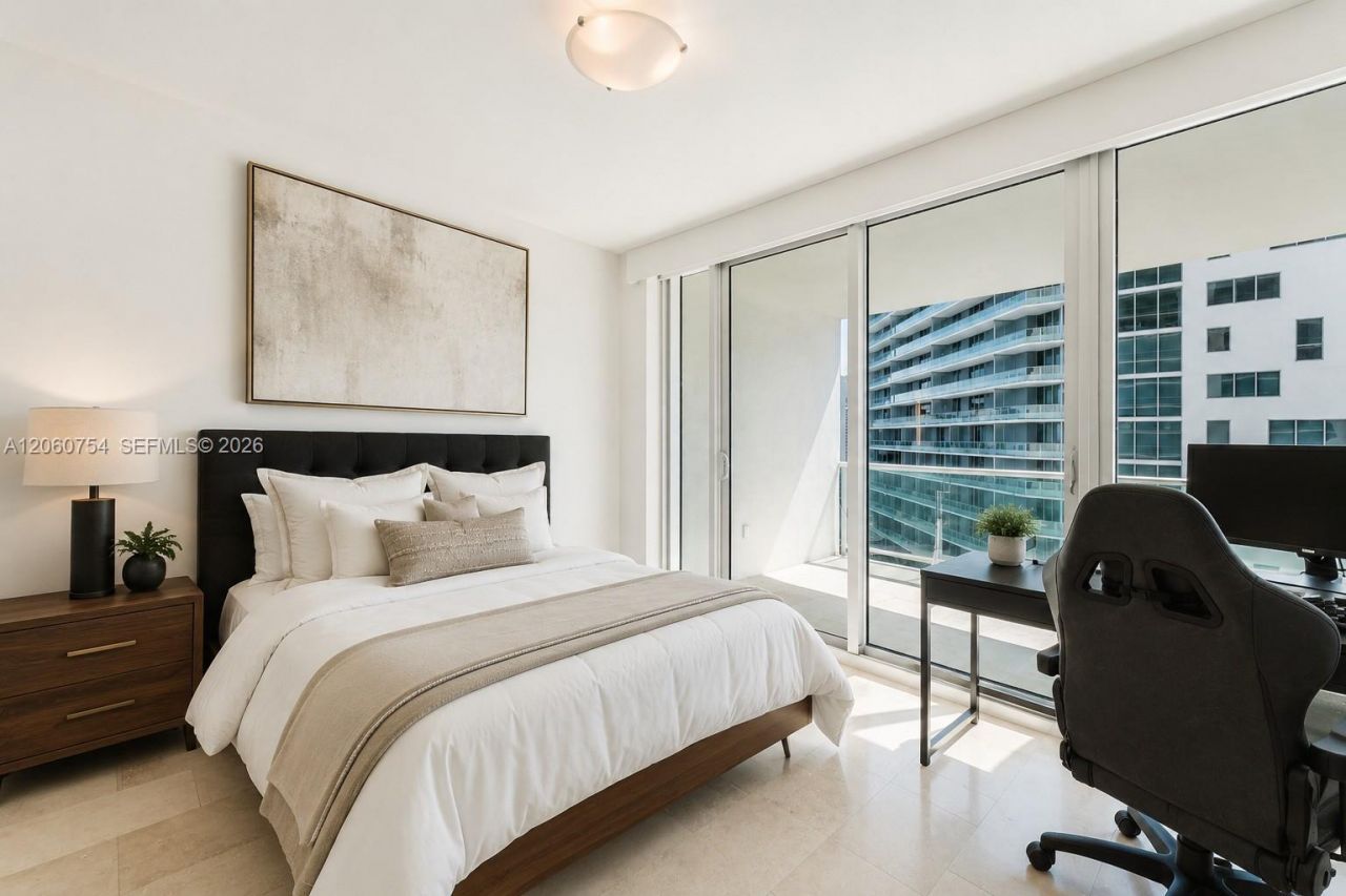 1331 Brickell Bay Dr, Unit 2805, Miami, FL 33131 Photo