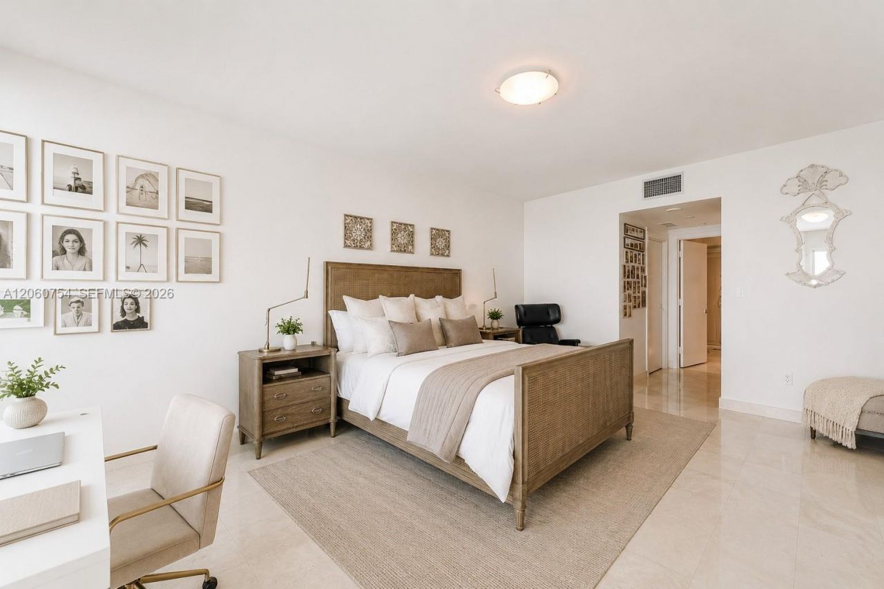 1331 Brickell Bay Dr, Unit 2805, Miami, FL 33131 Photo