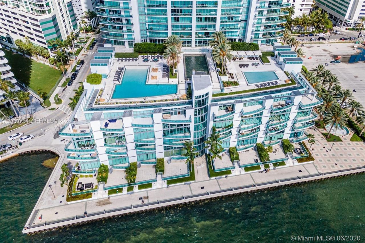 1331 Brickell Bay Dr, Unit 2805, Miami, FL 33131 Photo
