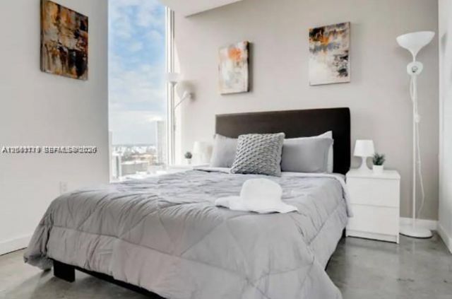 151 SE 1st St, Unit 3111, Miami, FL 33131 Photo