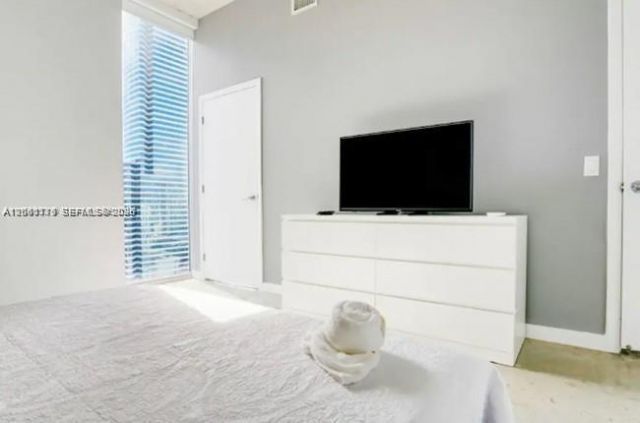 151 SE 1st St, Unit 3111, Miami, FL 33131 Photo