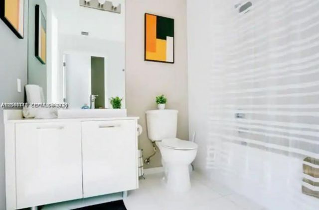 151 SE 1st St, Unit 3111, Miami, FL 33131 Photo
