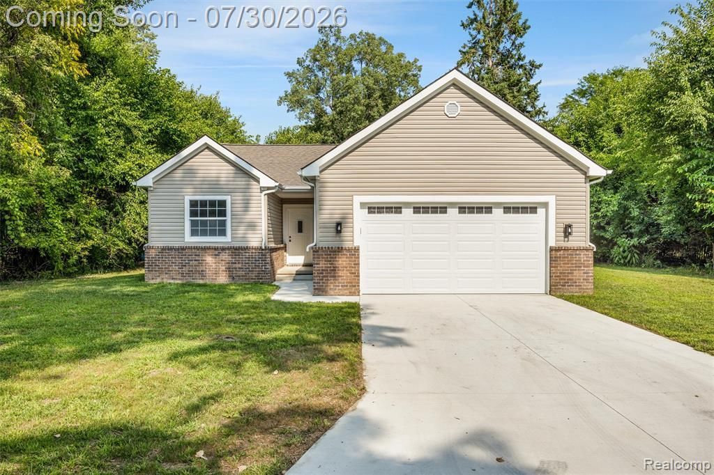 21806 Waldron Street , Farmington Hills, MI 48336 Main Photo