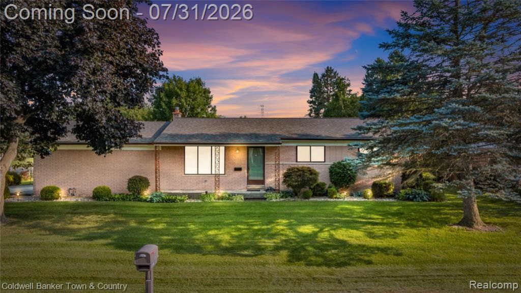 50601 Linda Lane, Shelby Township, Mi 48317 Main Photo