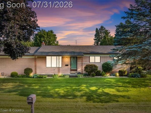 50601 Linda Lane, Shelby Township, Mi 48317