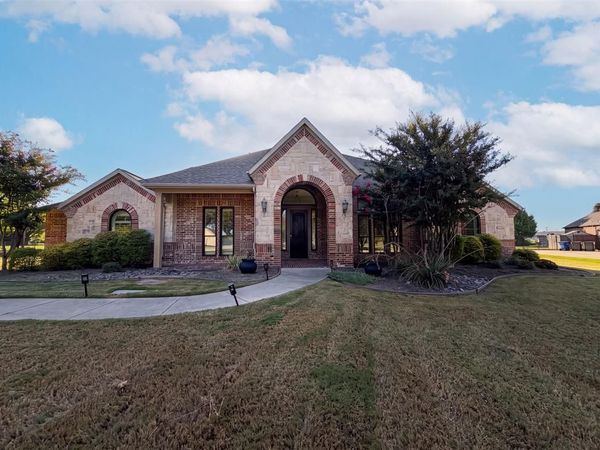 6530 Swallow Court , Celina, TX 75071