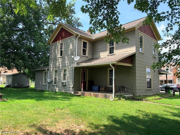 209 S Main Street , Killbuck, OH 44637