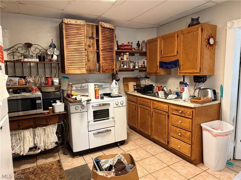 209 S Main Street , Killbuck, OH 44637 Photo 7