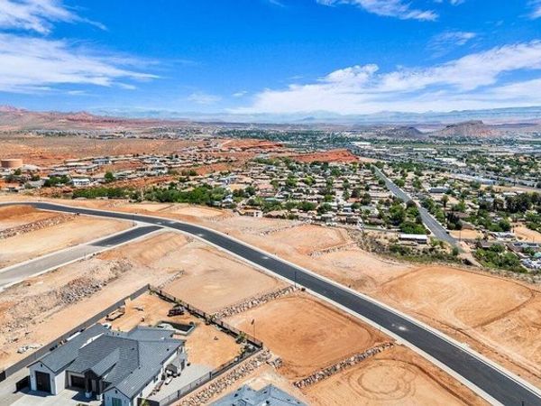 Unit 53, St. George, UT 84770