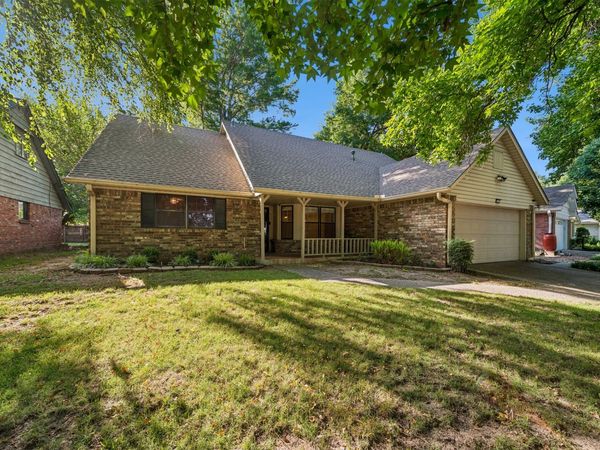 2735 S 96th East Avenue , Tulsa, OK 74129