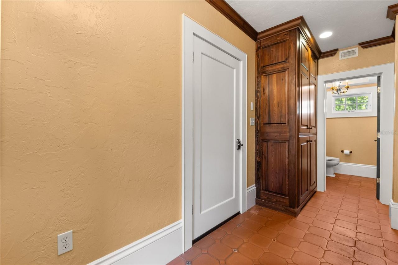 737 Springdale Rd, Orlando, FL 32804 Photo