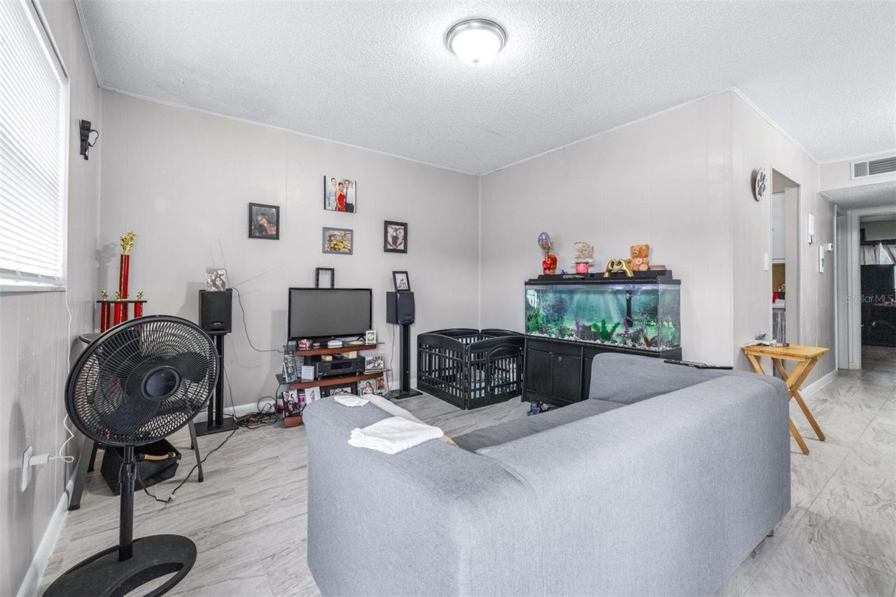 5901 Gibson Avenue, Tampa, FL 33617 Photo