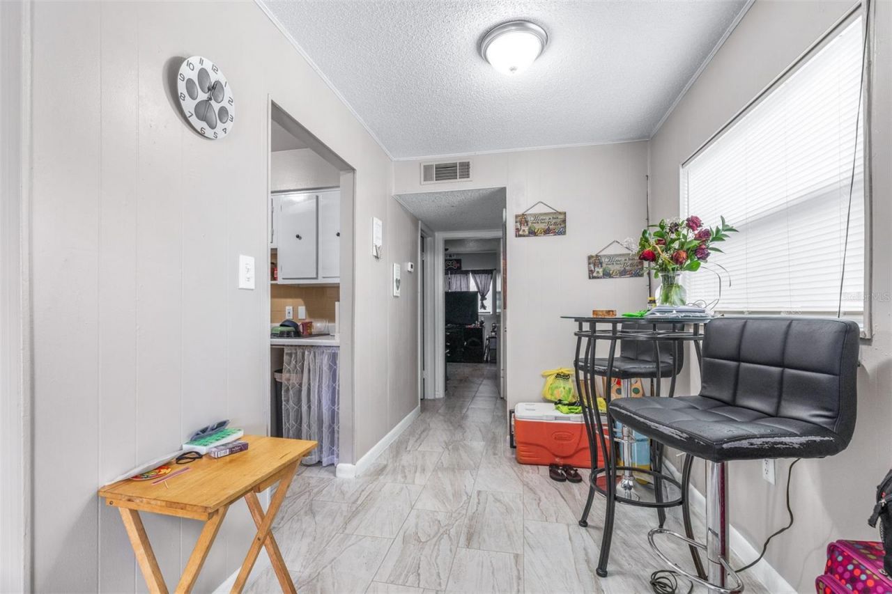 5901 Gibson Avenue, Tampa, FL 33617 Photo