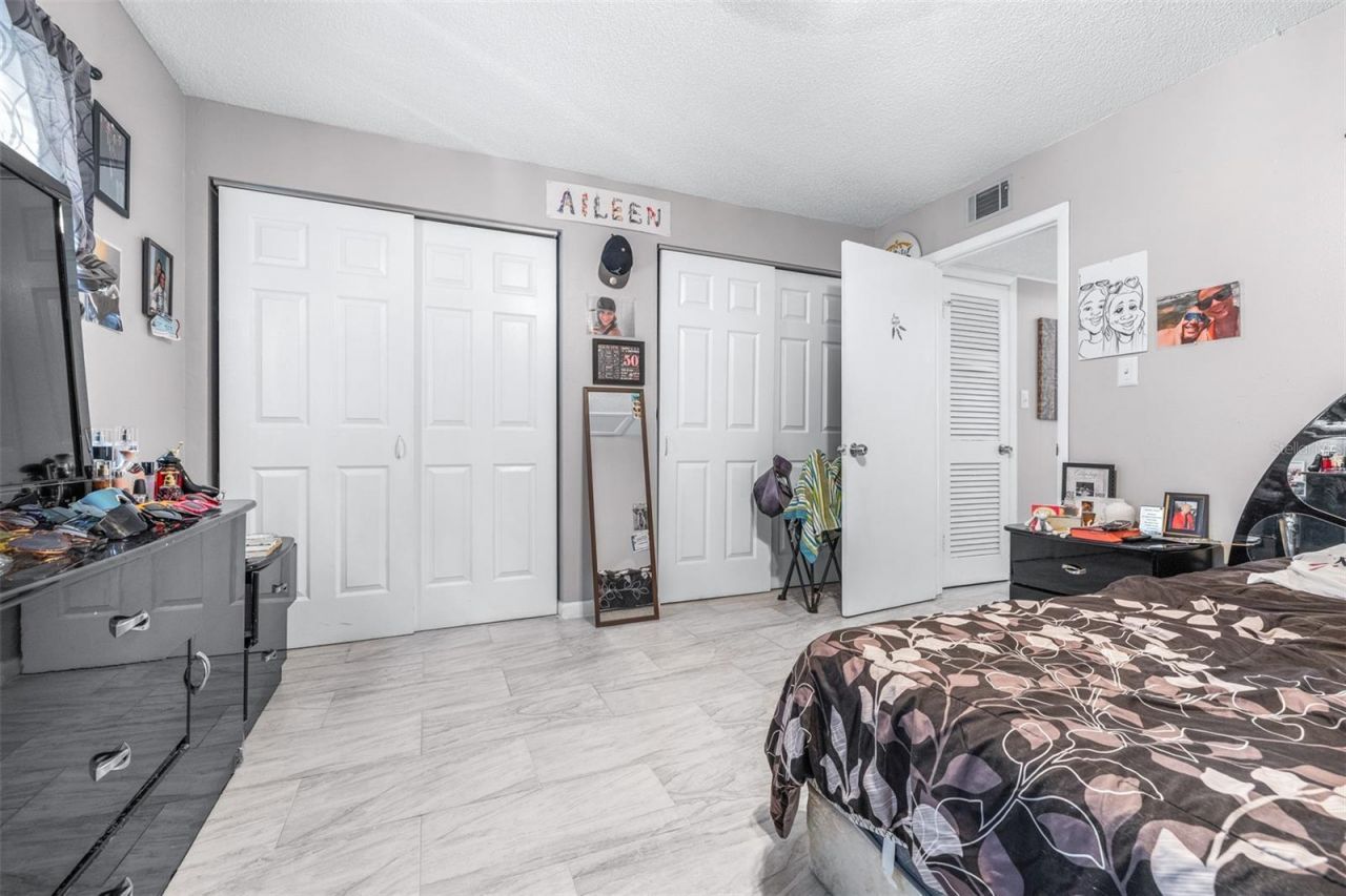 5901 Gibson Avenue, Tampa, FL 33617 Photo