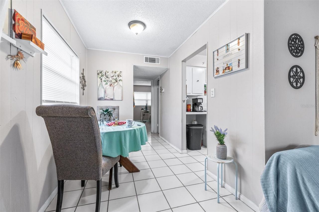 5901 Gibson Avenue, Tampa, FL 33617 Photo