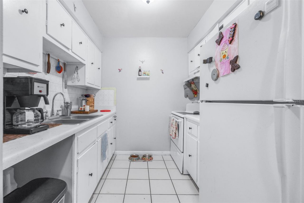 5901 Gibson Avenue, Tampa, FL 33617 Photo