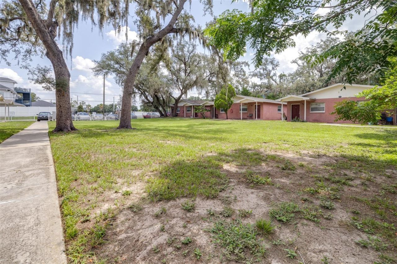 5901 Gibson Avenue, Tampa, FL 33617 Photo