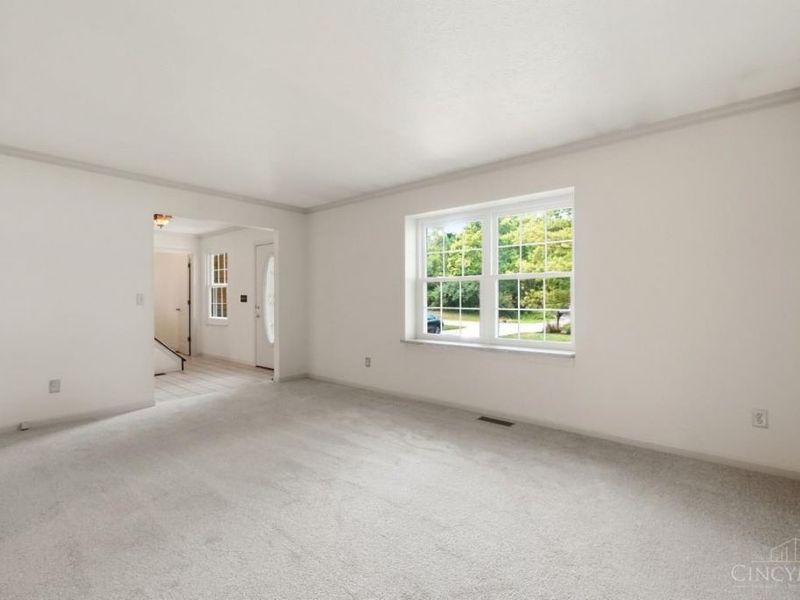 7590 Rolling Meadows Drive, West Chester, OH 45069 Photo 16