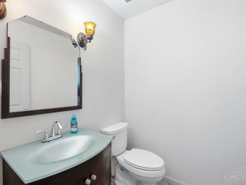 7590 Rolling Meadows Drive, West Chester, OH 45069 Photo 18