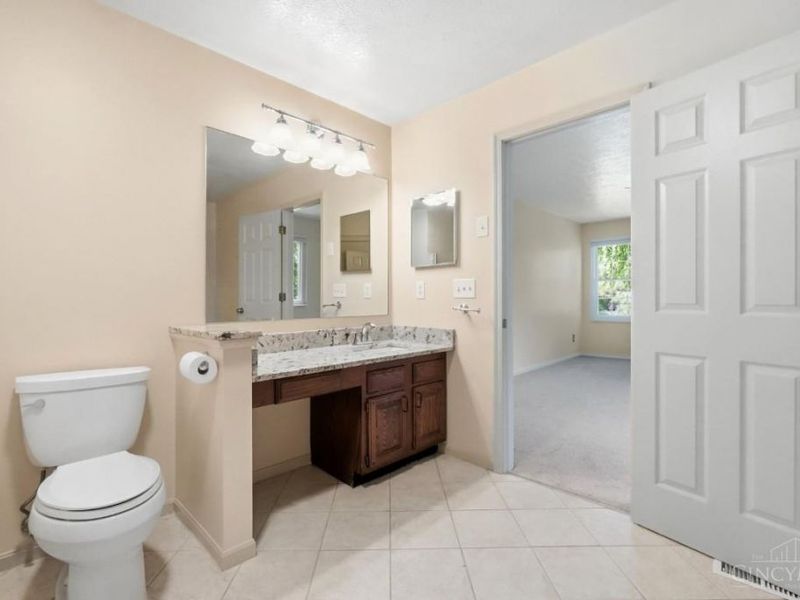 7590 Rolling Meadows Drive, West Chester, OH 45069 Photo 24