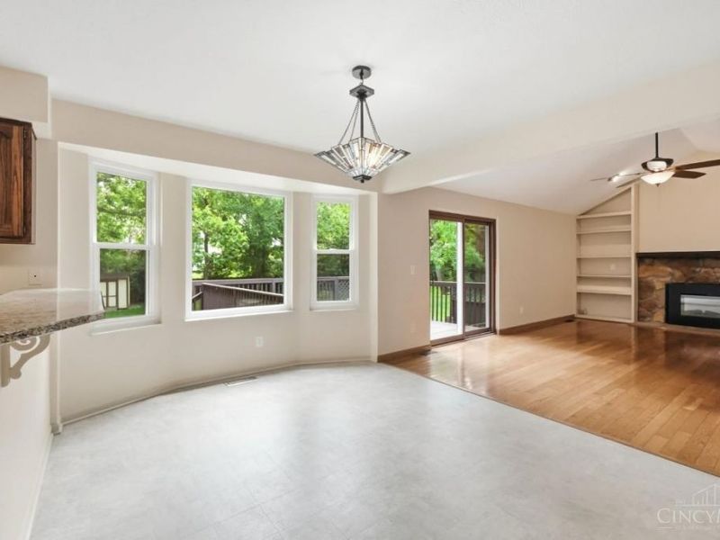 7590 Rolling Meadows Drive, West Chester, OH 45069 Photo 9