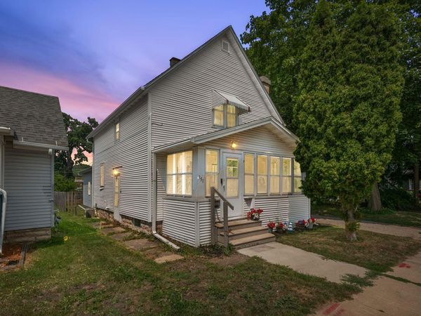 351 Grove St, Fond Du Lac, WI 54935