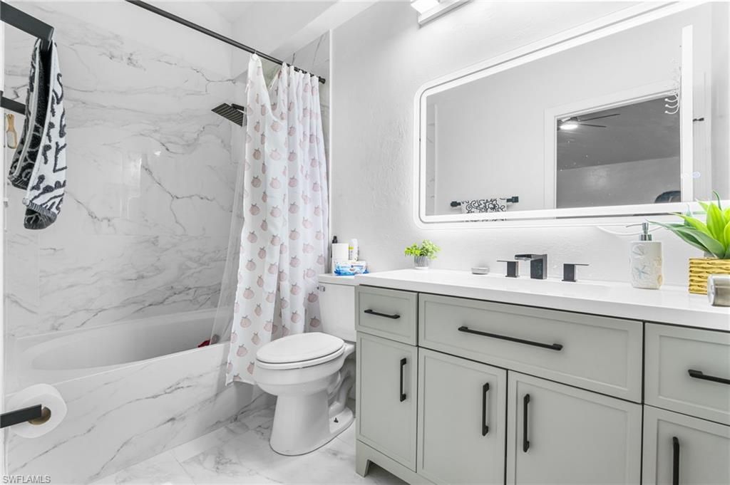 1871 Golden Gate Blvd E, Naples, FL 34120 Photo