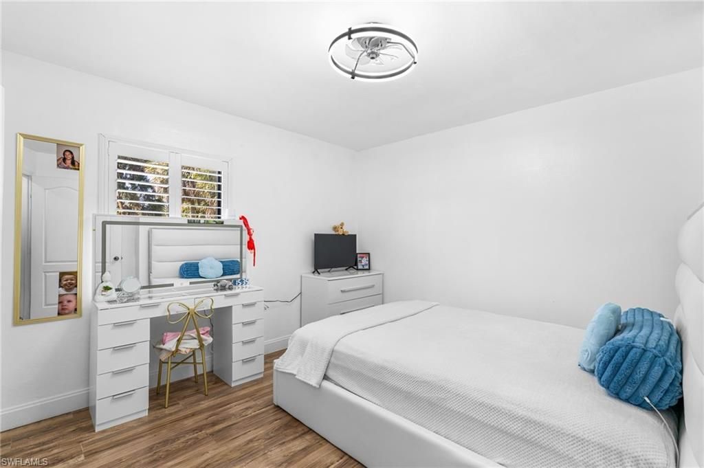 1871 Golden Gate Blvd E, Naples, FL 34120 Photo