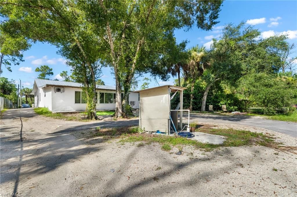 1871 Golden Gate Blvd E, Naples, FL 34120 Photo
