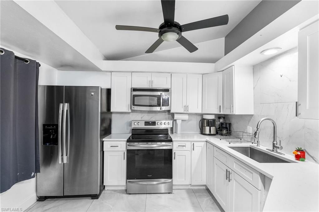 1871 Golden Gate Blvd E, Naples, FL 34120 Photo