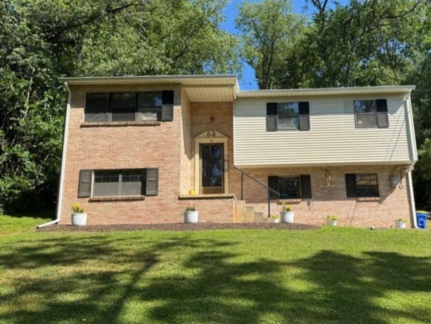 25 Scout Lane , Hummelstown, PA 17036 Main Photo