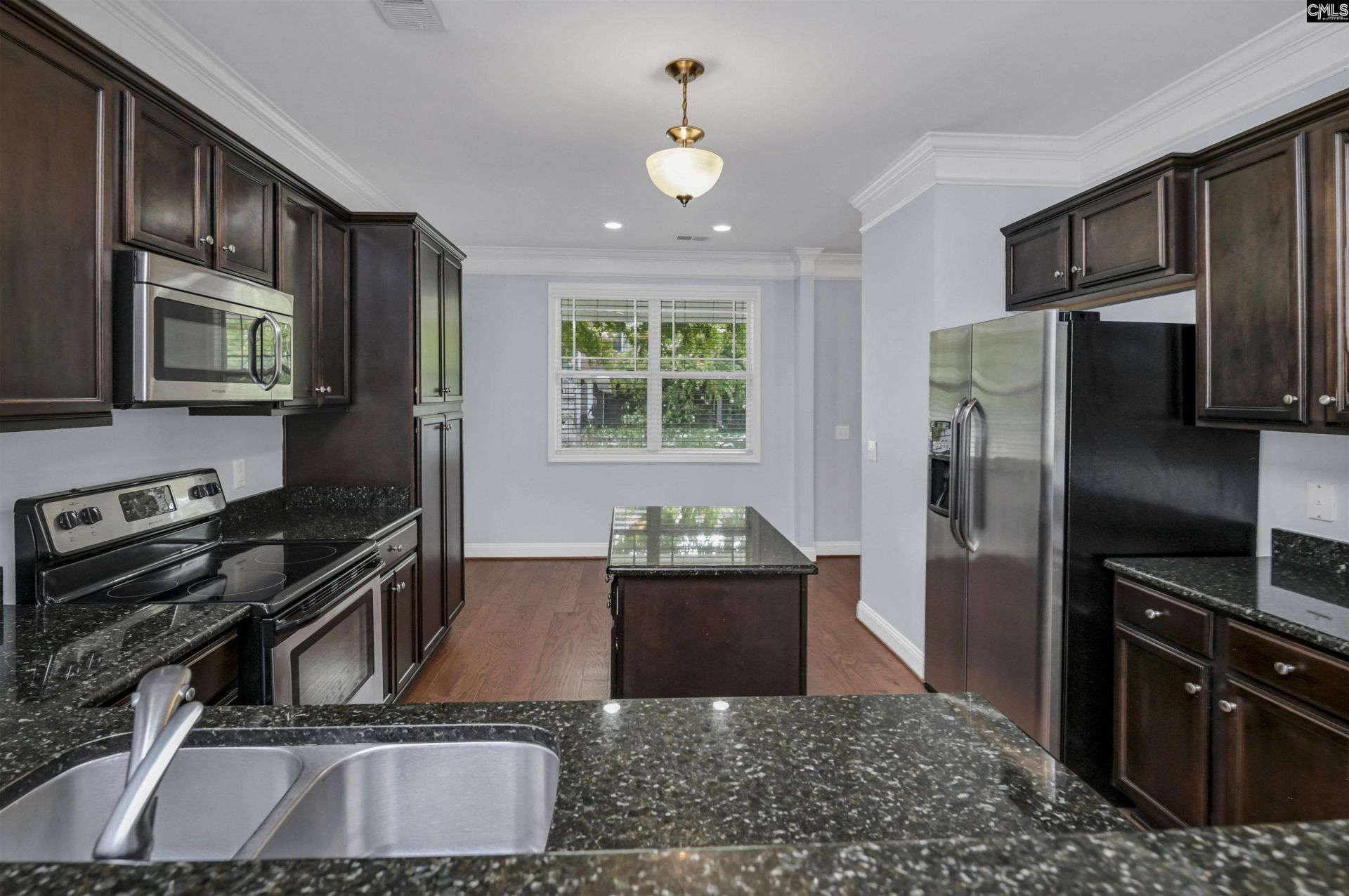 865 Forest Park Road  Photo 8