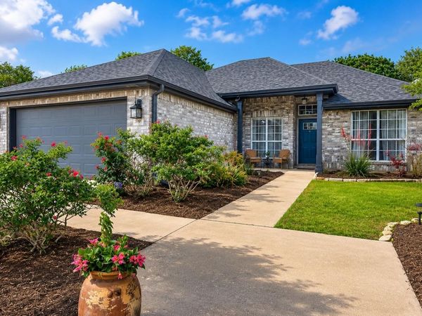 201 Rio Vista DR , Georgetown, TX 78626
