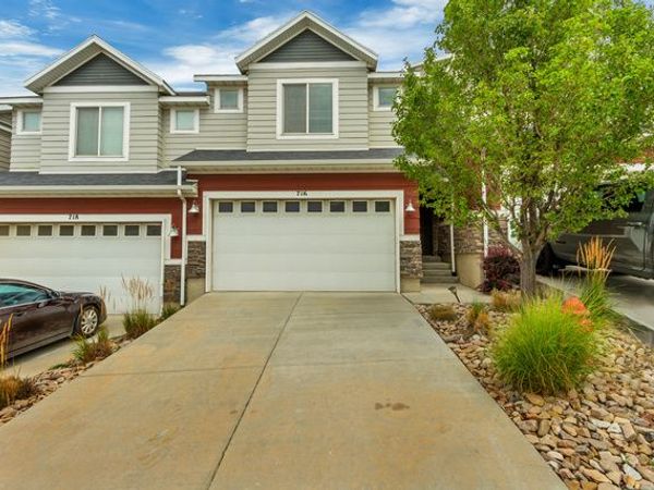 716 W BROAD STRIPES DR , Bluffdale, UT 84065