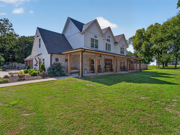 900 N 4389 Lane, Pryor, OK 74361