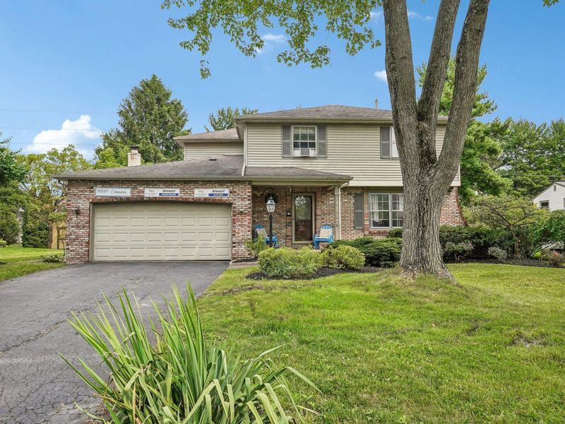 1638 Dollivor Drive, Columbus, OH 43235 Photo 1