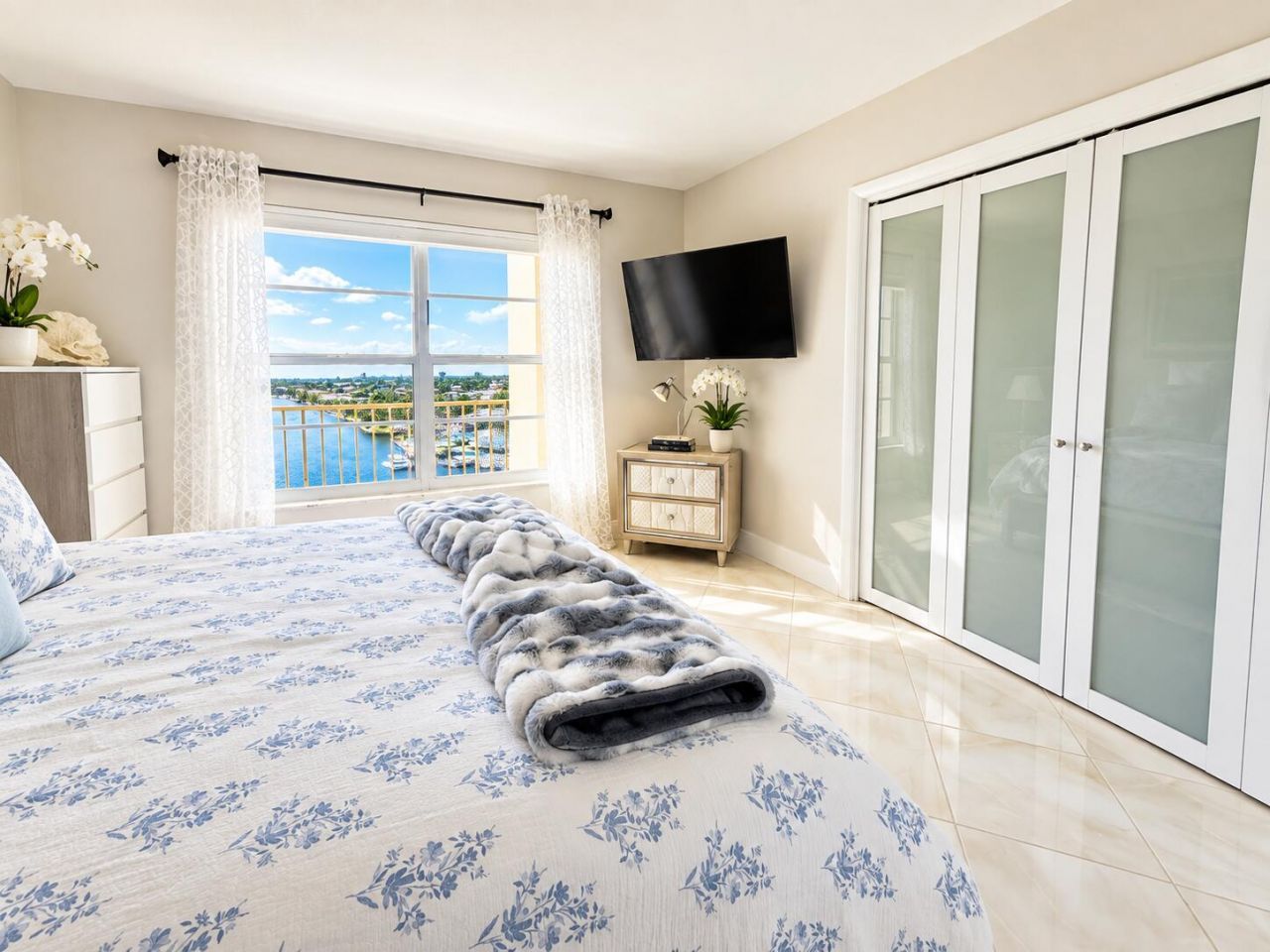 1021 Hillsboro Mile Hillsboro Mile, Unit 1008, Hillsboro Beach, FL 33062 Photo
