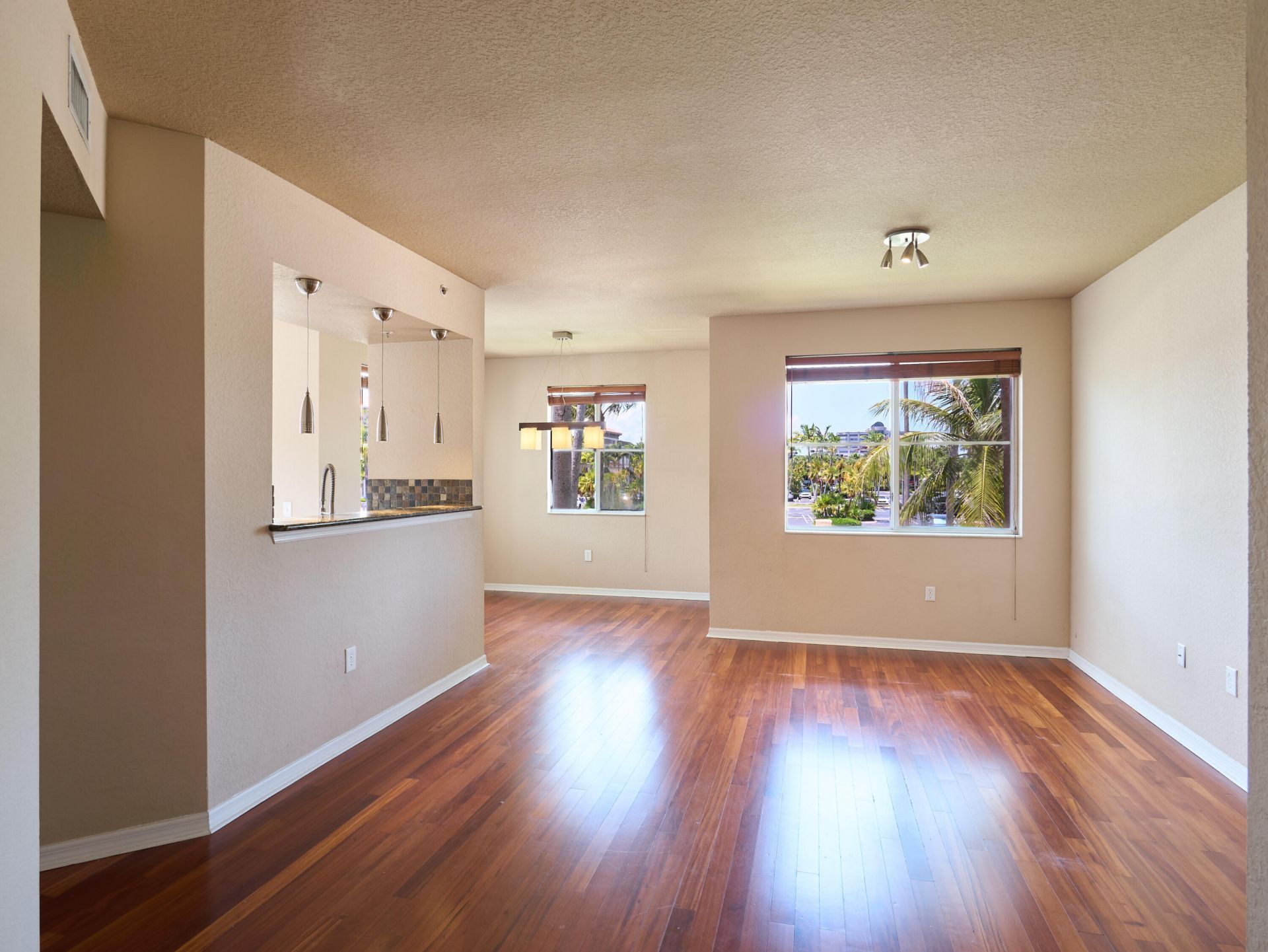 11037 Legacy Boulevard, Unit 201, Palm Beach Gardens, FL 33410 Photo