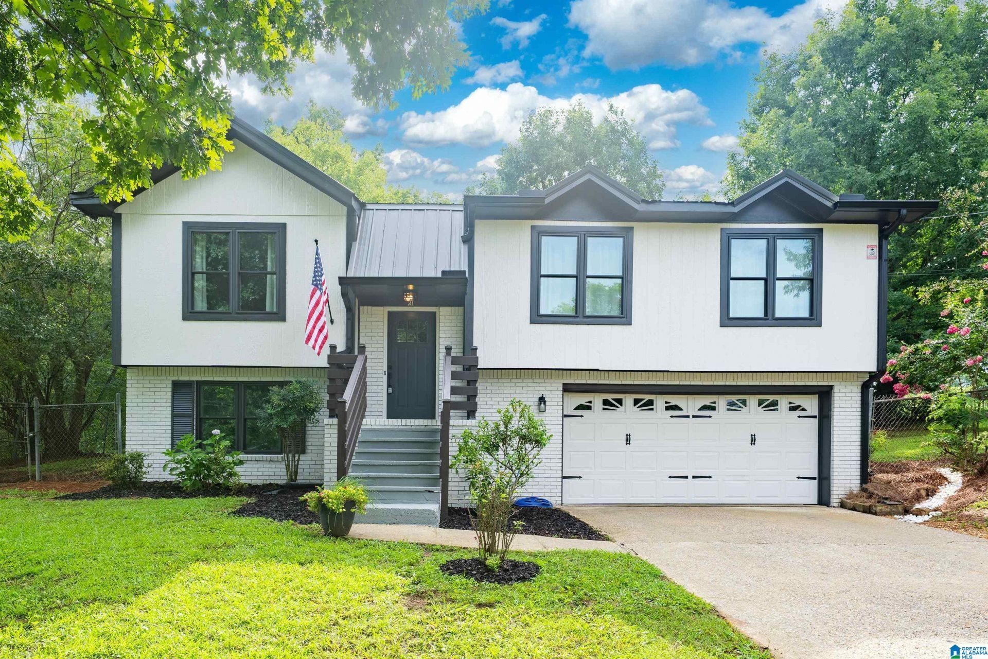 21 Eutaw Avenue, Birmingham, AL 35214 Main Photo