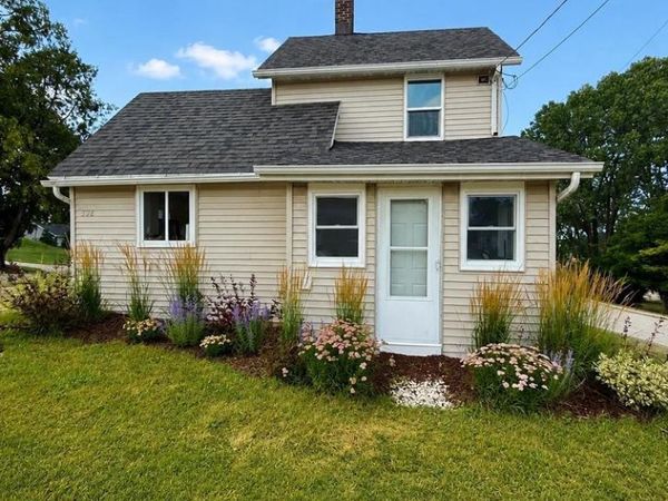 526 E BREED STREET, Chilton, WI 53014