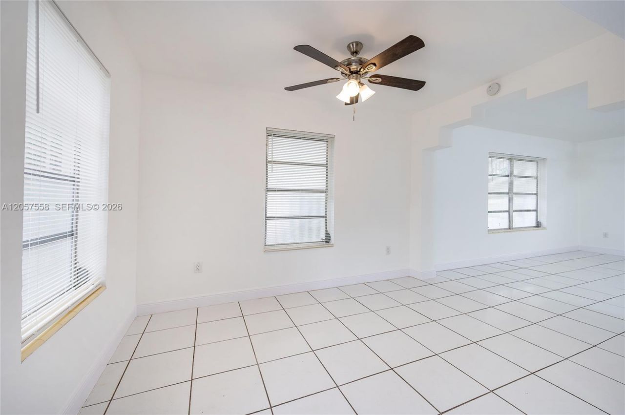 2624 NW 24th St, Miami, FL 33142 Photo