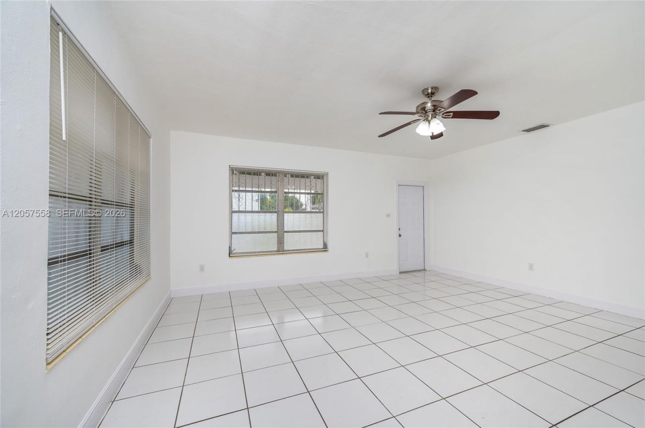 2624 NW 24th St, Miami, FL 33142 Photo